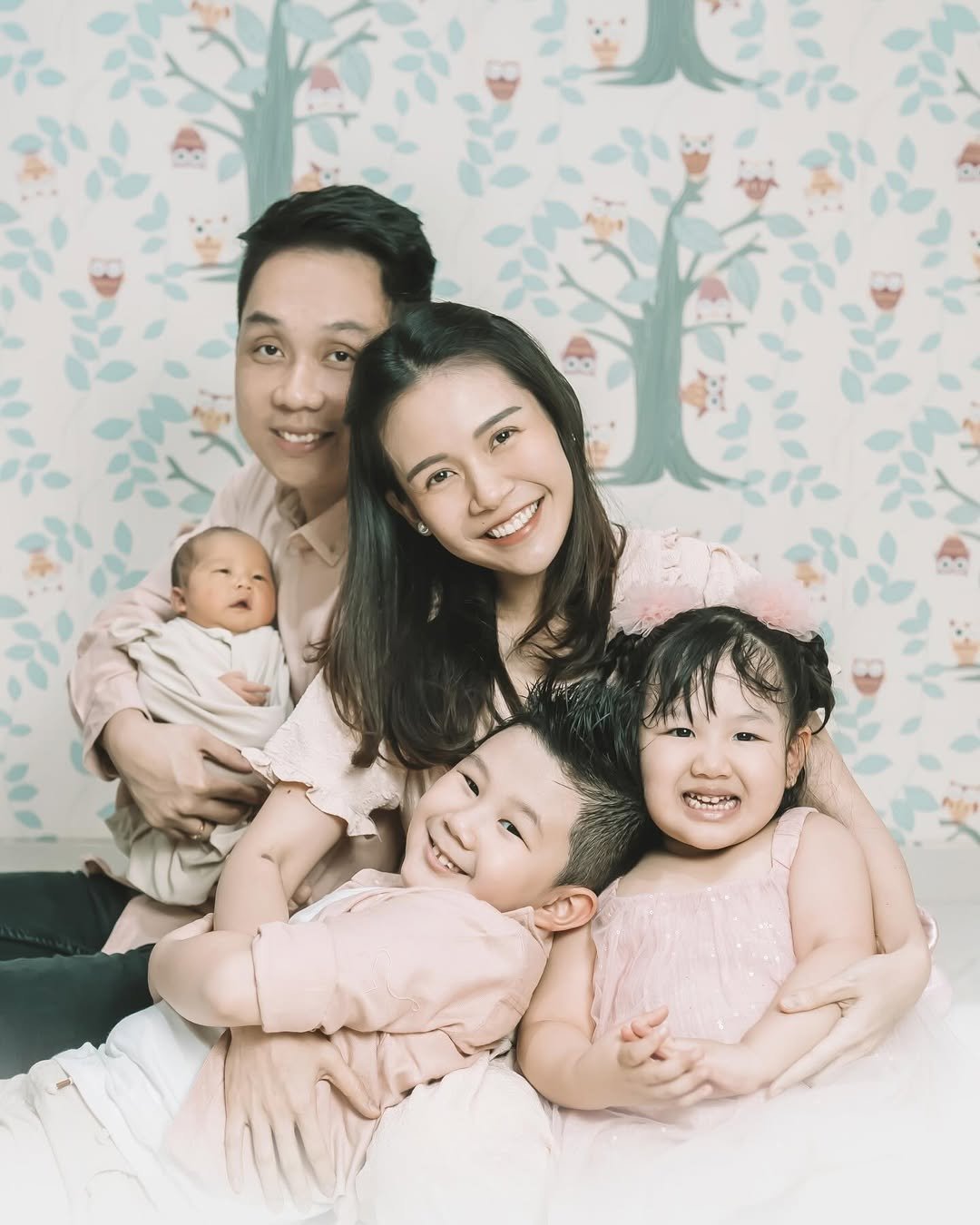 MOELL HELATHY BABY CARE UUNG VICTORIA 3
