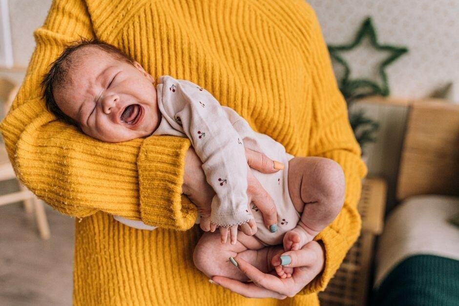 Over Stimulasi pada Bayi Adalah? Ini Ciri dan Cara Mengatasinya Over Stimulasi pada Bayi Adalah? Ini Ciri dan Cara Mengatasinya